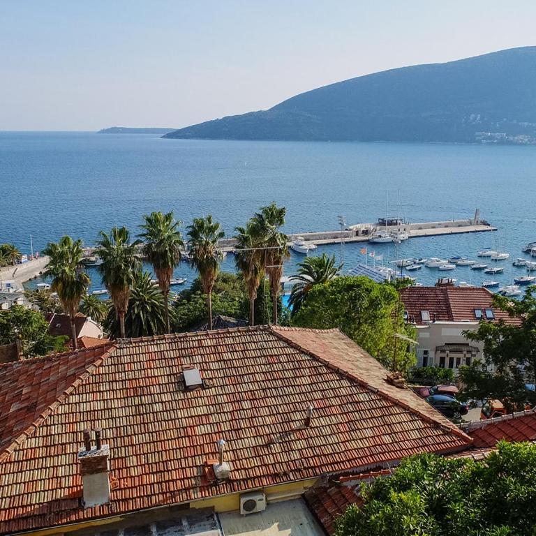 Apartment Kumbor - Two-Bedroom Apartment with Balcony and Sea View - 17