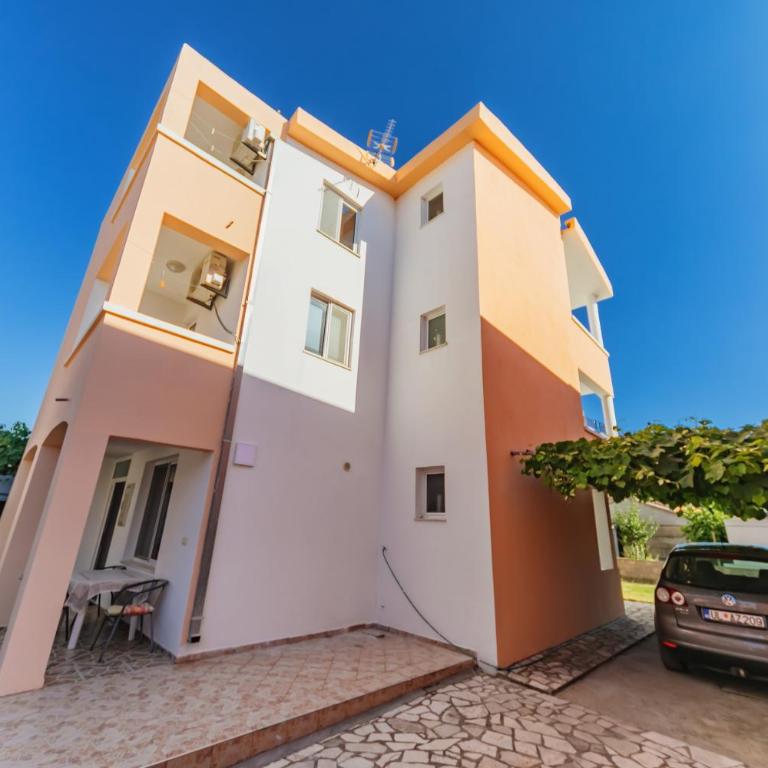 Guest House Edita - Superior Apartman - 9