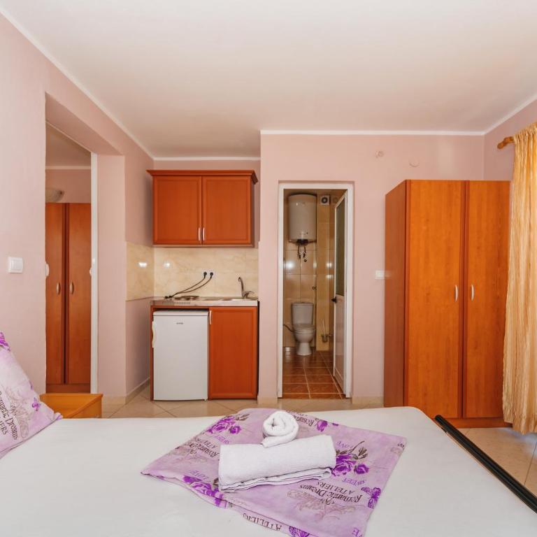 Guest House Edita - Apartman sa 1 Spavaćom Sobom - 7