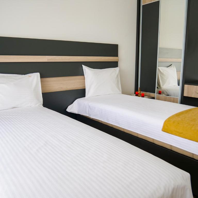Onyx Luxury - Deluks Dvokrevetna Soba sa Bračnim Krevetom/Zasebnim Krevetima i Balkonom - 4