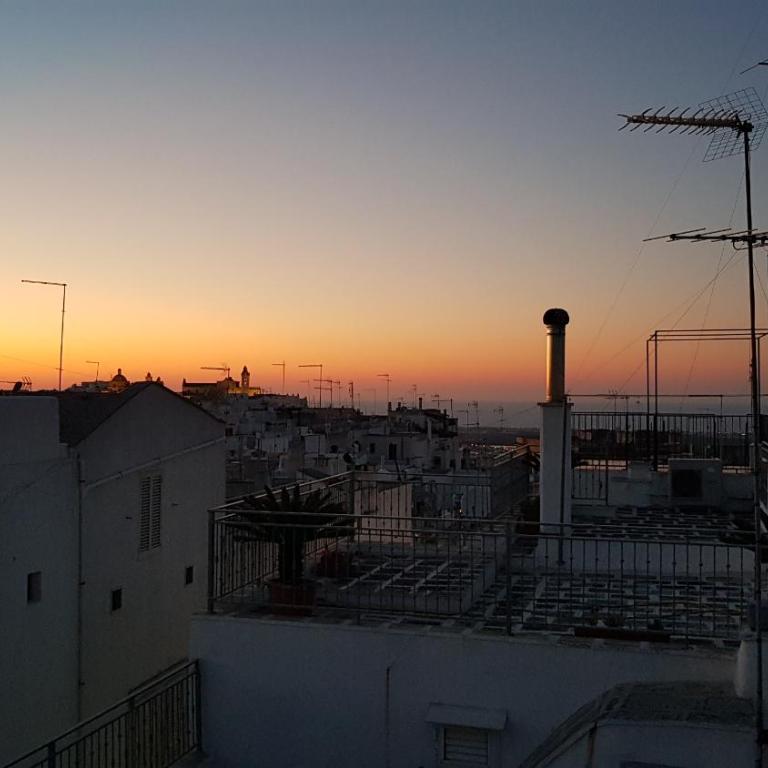 Cozy Stone House in Ostuni with sea view Terraces - Casa con 1 Camera da Letto - 41