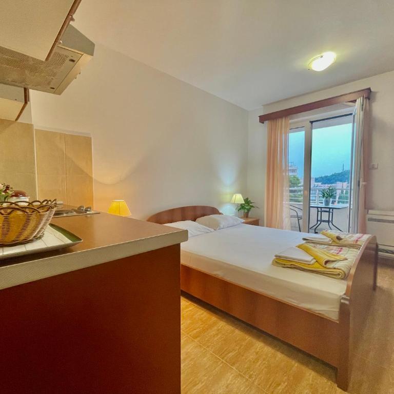 Apartments Boreta Becici - Dvokrevetna Soba sa Bračnim Krevetom (Queen-size) i Balkonom - 31