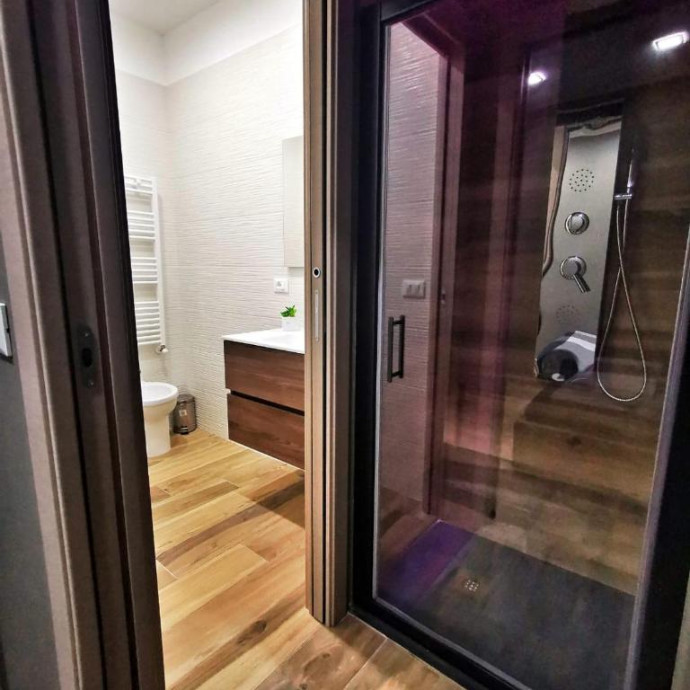 B&B Be happy - Double Room with Private Bathroom - 8
