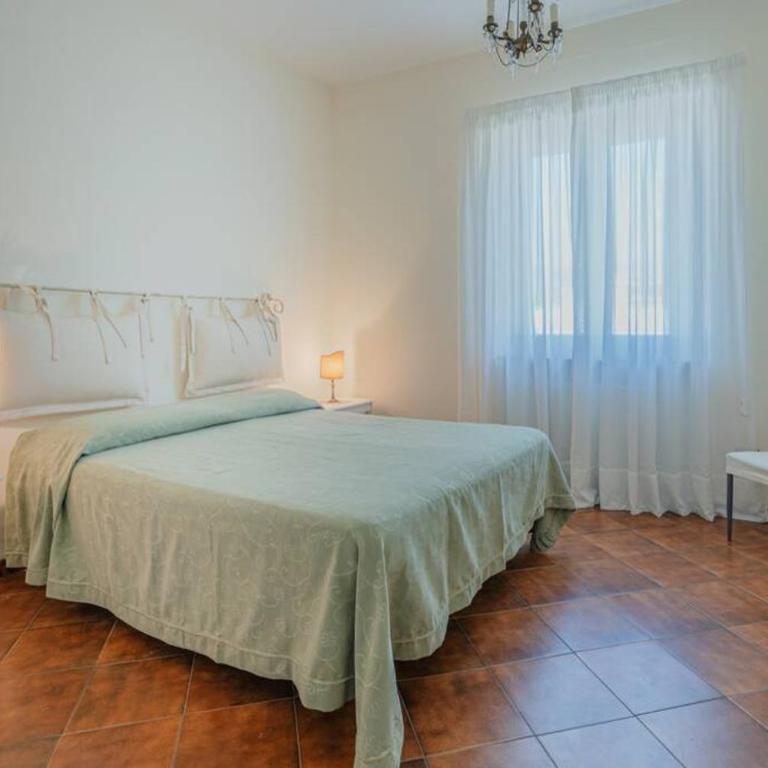 Casa Gege', for up to 5 guests, shared pool, Sorrento center - Two-Bedroom Apartment - 3