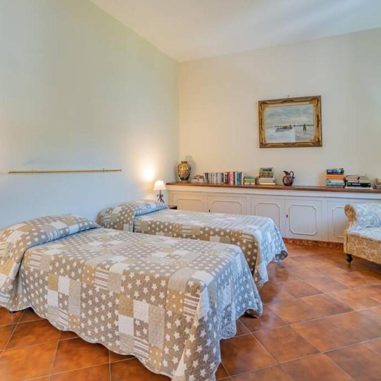 Casa Gege', for up to 5 guests, shared pool, Sorrento center - Two-Bedroom Apartment - 10