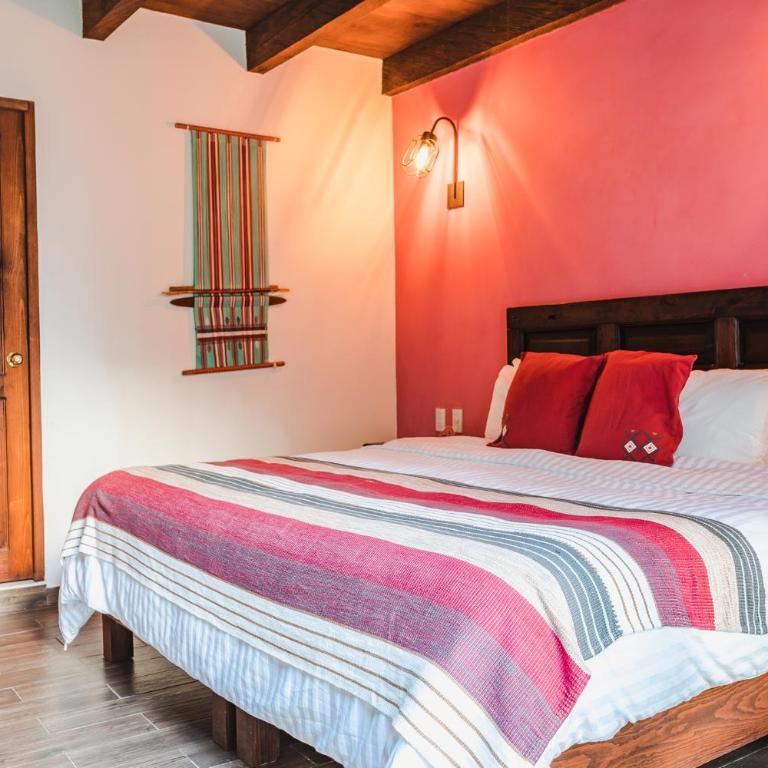 Yox Hotel Boutique - King Room with Garden View - 3