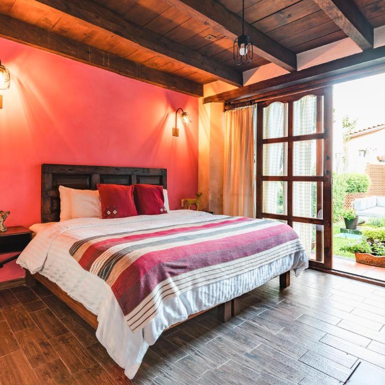 Yox Hotel Boutique - King Room with Garden View - 1