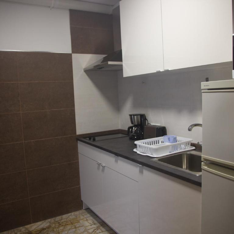 Exinvall - Two-Bedroom Apartment - 14