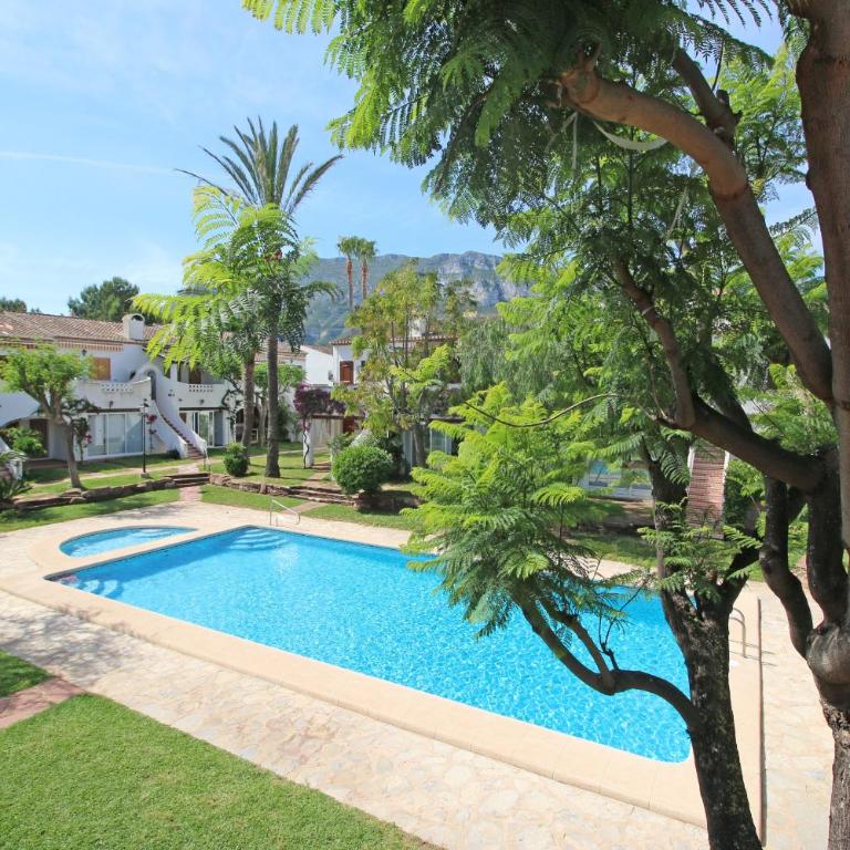 Residencial Tropicana by CARLOSFERIEN - Casa - 1