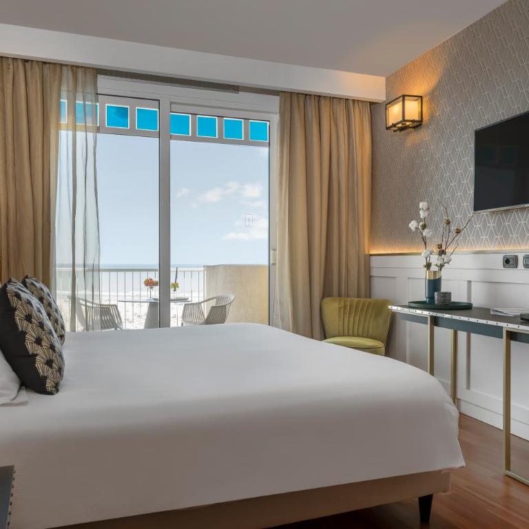 Savoia Hotel Rimini - Camera Tripla Deluxe con Vista Mare e Accesso Spa - 18