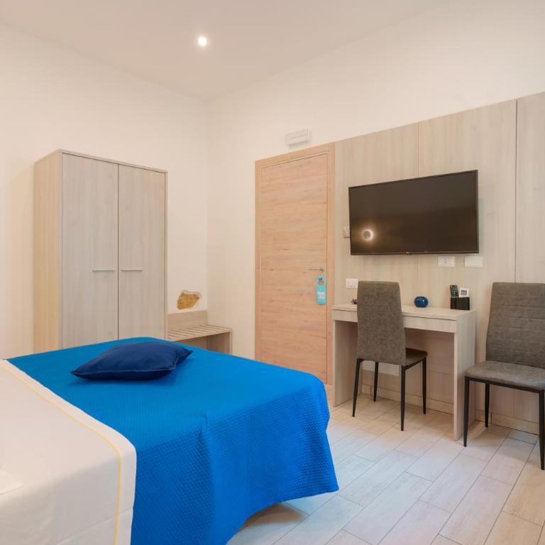 Bardilio Luxury Rooms - Double Room with Private Bathroom - 5