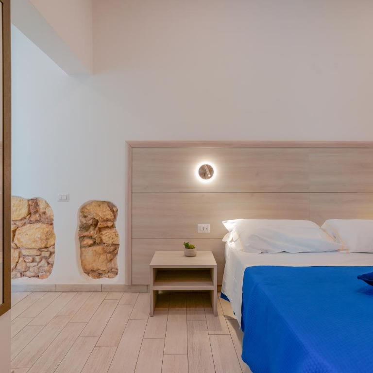 Bardilio Luxury Rooms - Double Room with Private Bathroom - 8