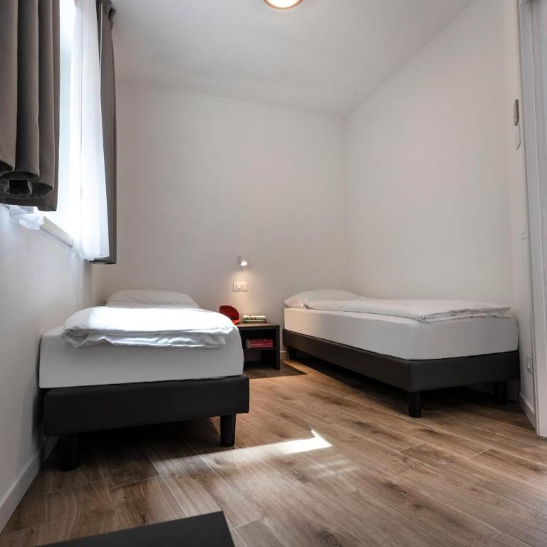 Residence Solei Classic & Plus - Plus Three-Bedroom Apartment with Terrace and Lake View - 18