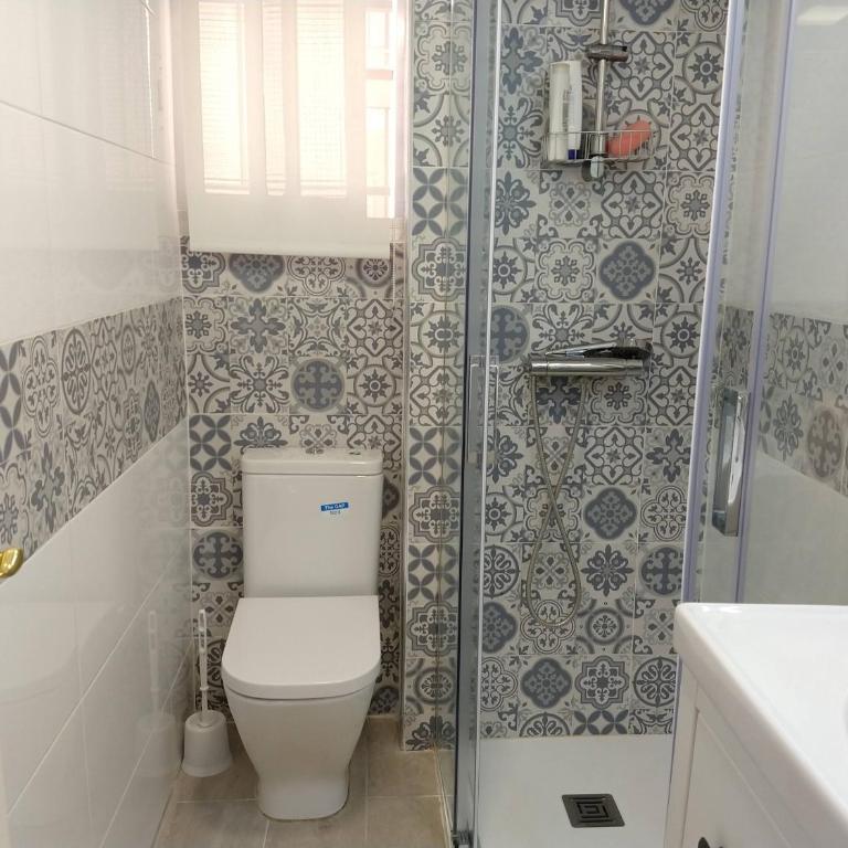 Estupendo apartamento en el edificio DMS1 en La Pineda - Two-Bedroom Apartment - 22