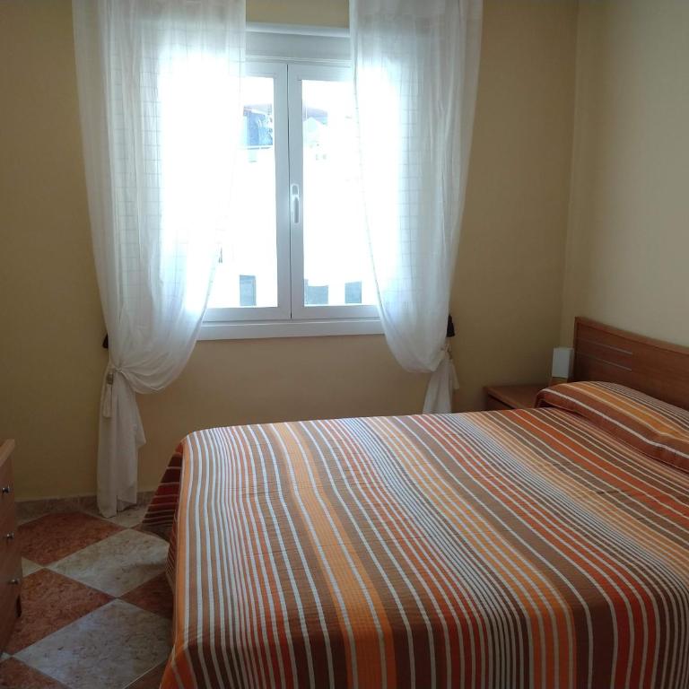 Estupendo apartamento en el edificio DMS1 en La Pineda - Two-Bedroom Apartment - 15