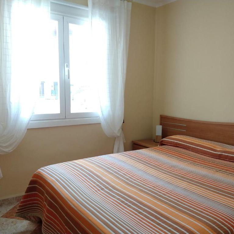Estupendo apartamento en el edificio DMS1 en La Pineda - Two-Bedroom Apartment - 14