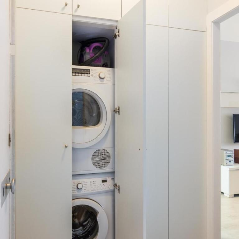 Click&Flat Xoriguer - Three-Bedroom Apartment - 14