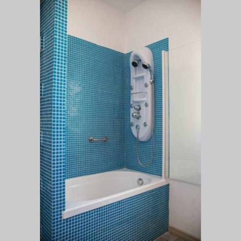 Attico in pieno centro storico di Catania - Appartamento con 2 Camere da Letto - 13