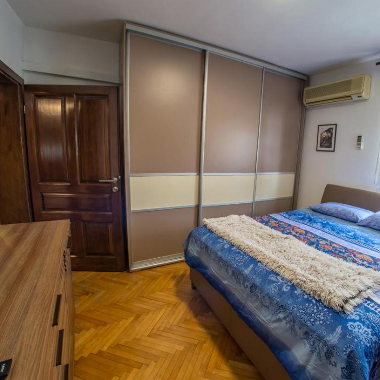 Hidden gem of Old Town - Three-Bedroom Apartment - 11
