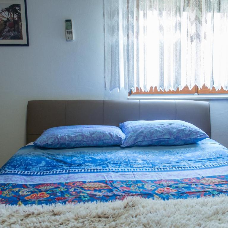 Hidden gem of Old Town - Three-Bedroom Apartment - 42