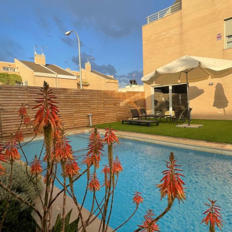 Valdevebas Chalet con Piscina - Five-Bedroom House - 56
