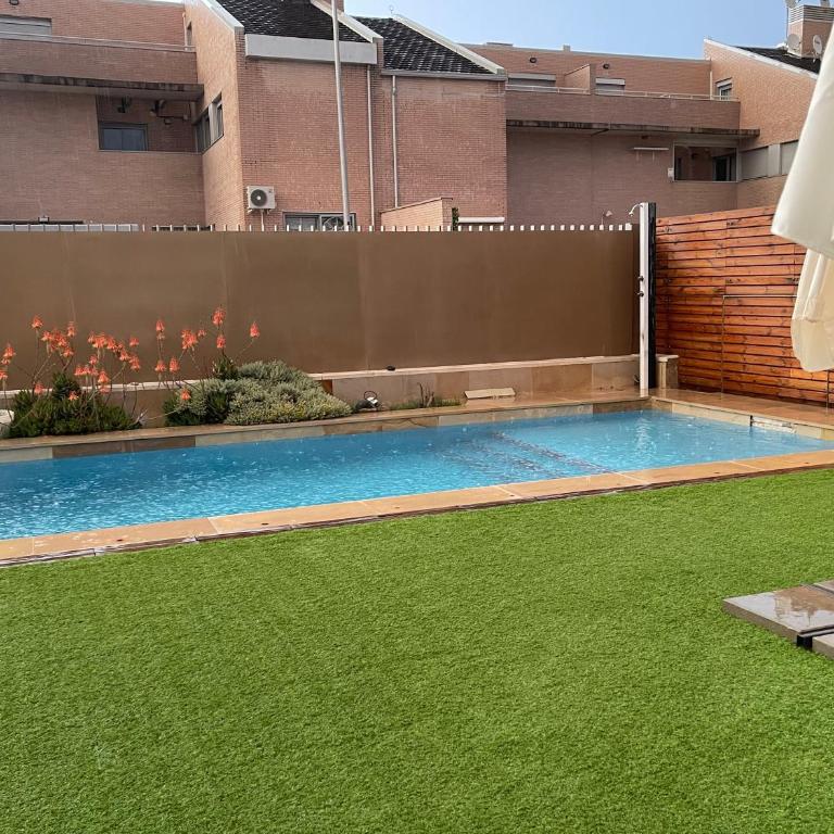 Valdevebas Chalet con Piscina - Five-Bedroom House - 60
