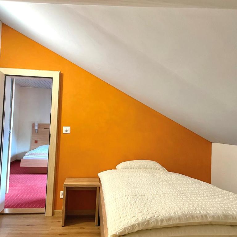 Bier & Erlebnis Hotel des alpes - Family Room with Shower - 2