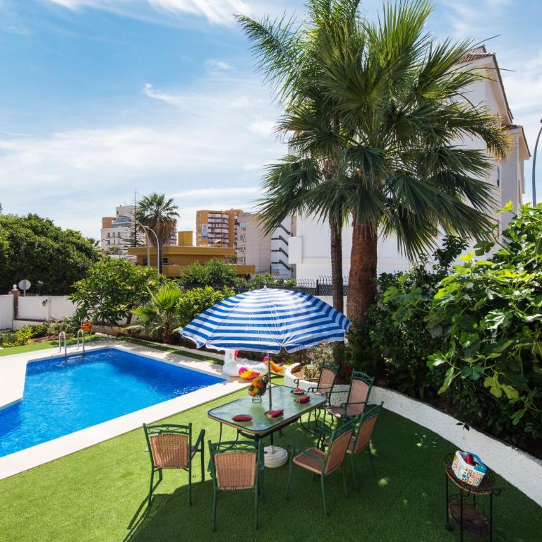 Villa Palm Beach Marina Benalmadena 3 min walking from the sea - Villa - 3
