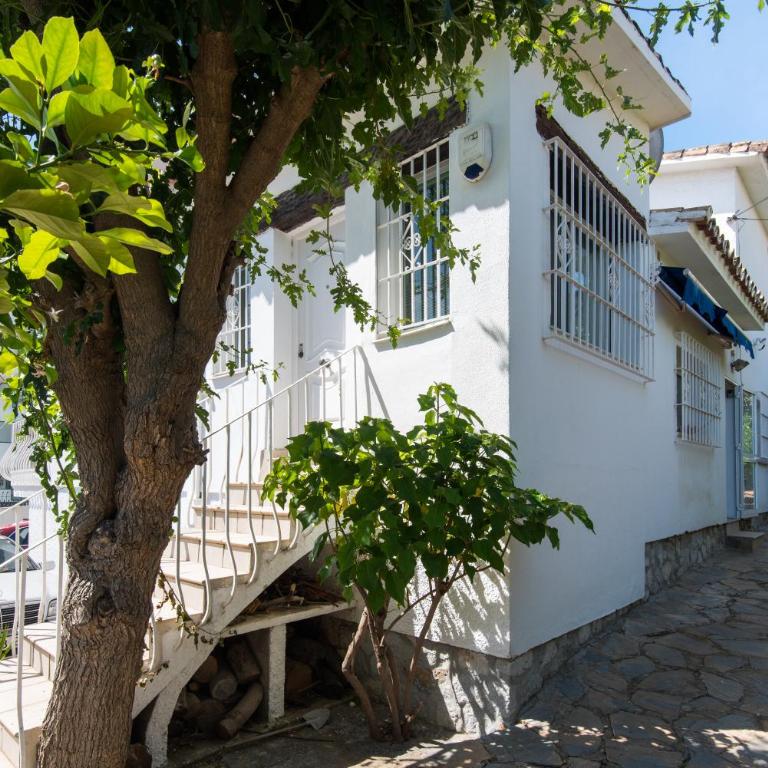 Villa Palm Beach Marina Benalmadena 3 min walking from the sea - Villa - 38
