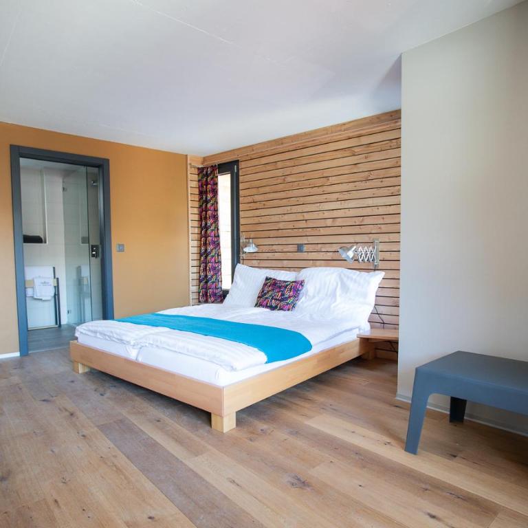 La Tzavane - Zimmer mit Kingsize-Bett - 2