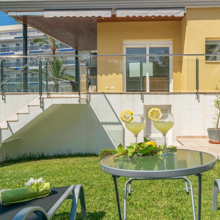 Romaní - Three-Bedroom Chalet - 2