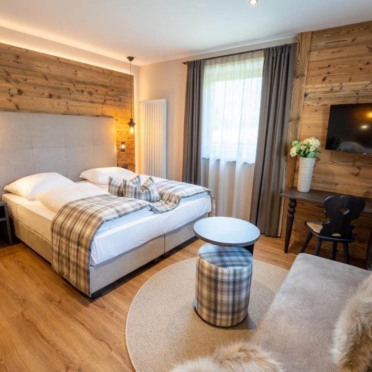 Hotel Alpenrose Wellness - Triple Room - 11
