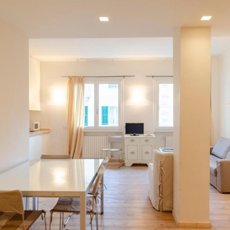 JOIVY Bright 3-bedroom apartment in Santa Margherita - Appartamento con Balcone - 7