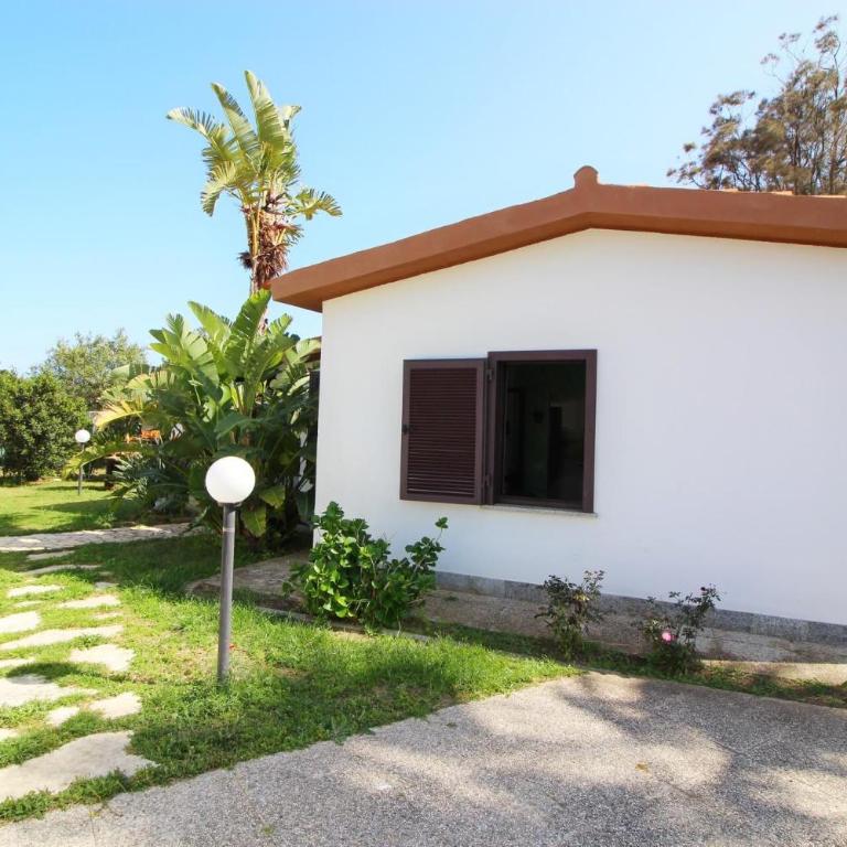 Villa Caterina a pochi passi dalla spiaggia con 3 Camere e Giardino Privato - Casa con 3 Camere da Letto - 45