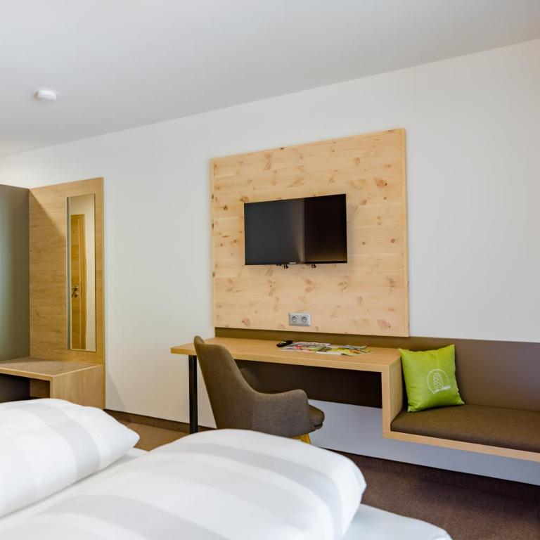 Gästehaus Fiedlwirt - Deluxe Doppel-/Zweibettzimmer - 7