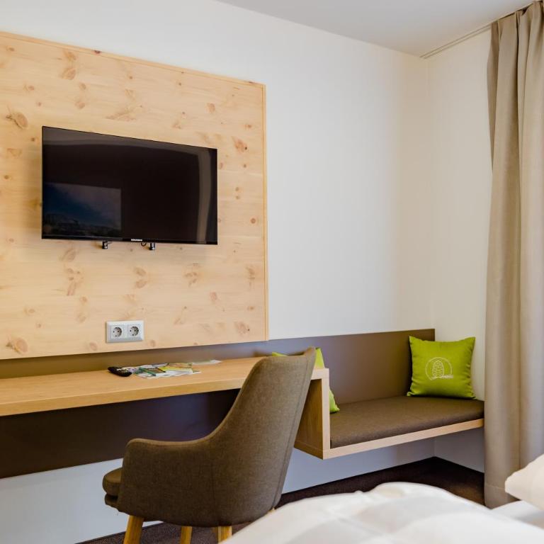 Gästehaus Fiedlwirt - Deluxe Doppel-/Zweibettzimmer - 4