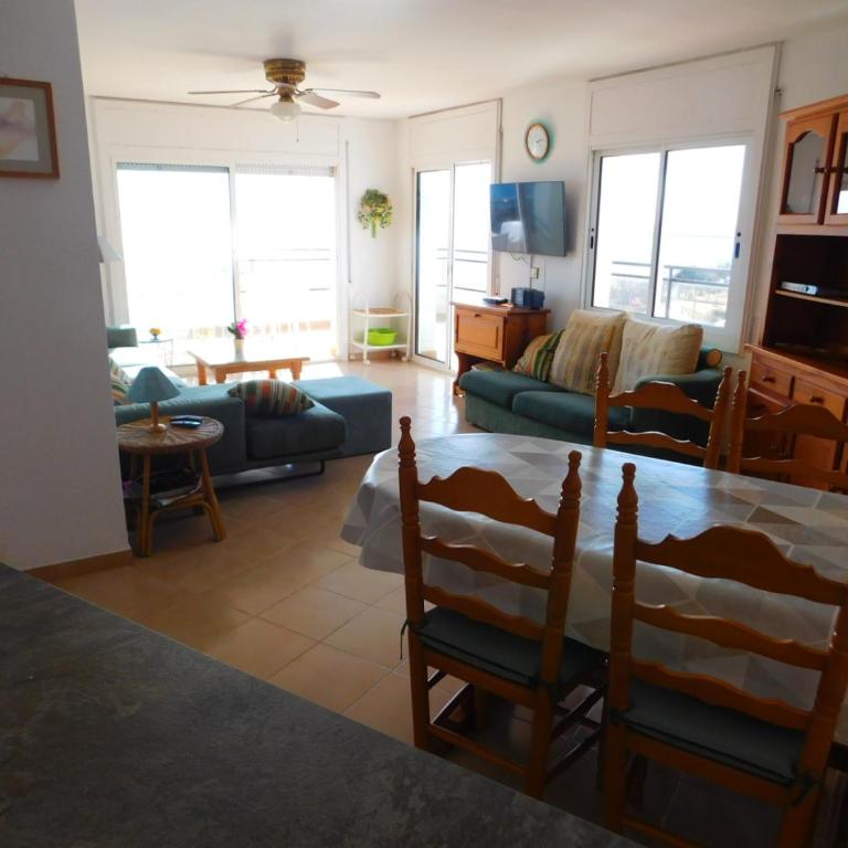 GMID IMMO Apartamento Oasis Atico - Two-Bedroom Apartment - 14