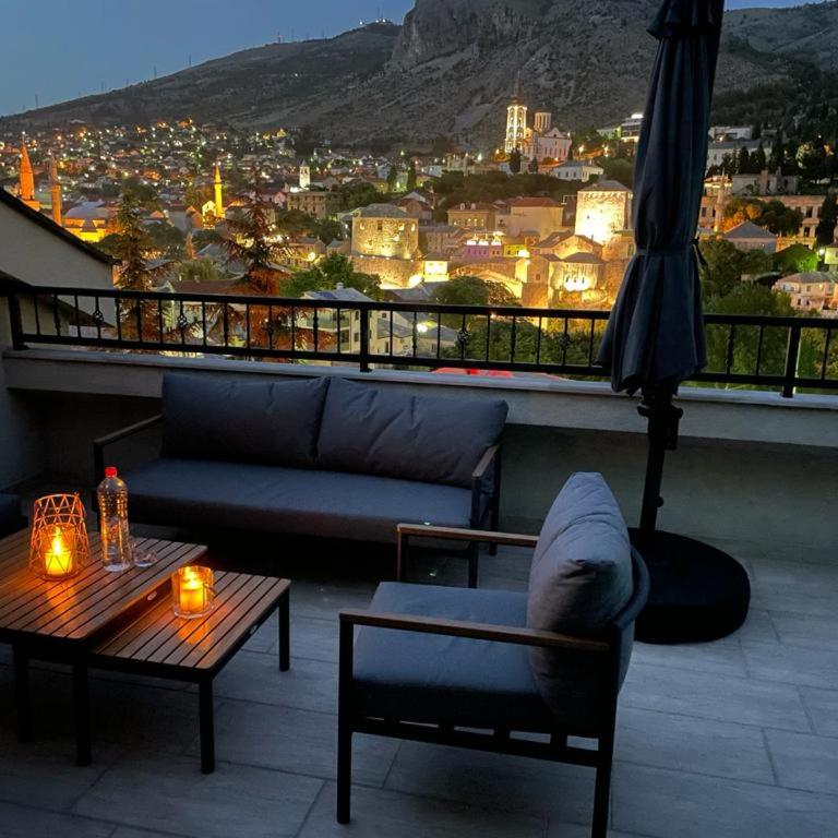 Penthouse with Old bridge view and jacuzzi - Two-Bedroom Apartment - 2