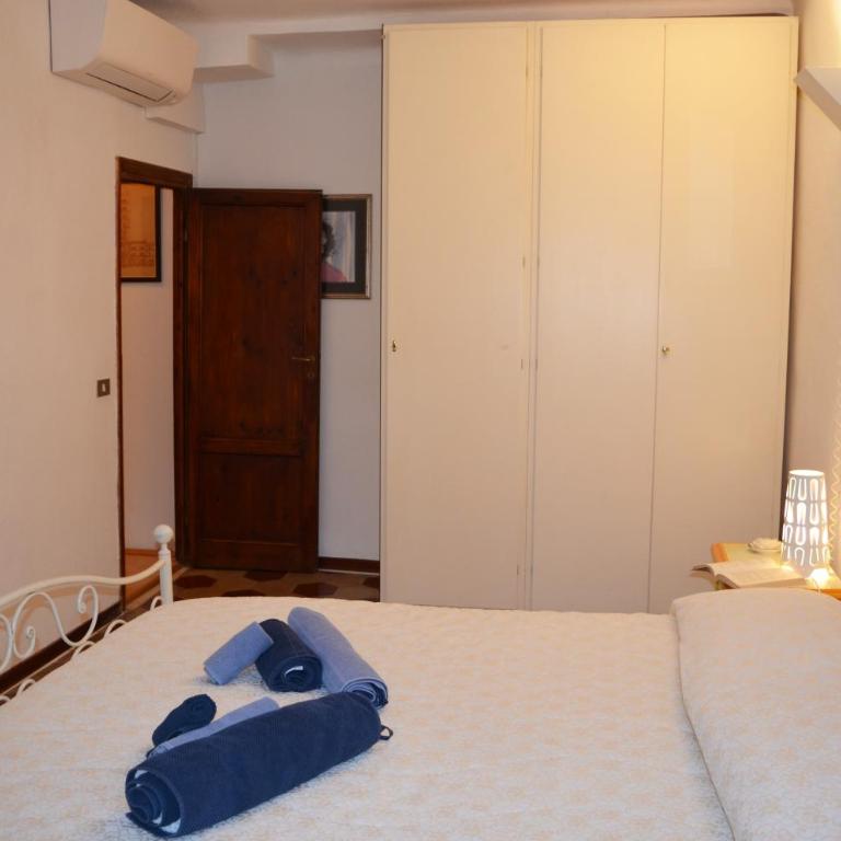 Domus Lucca - Appartamento con 2 Camere da Letto - 11