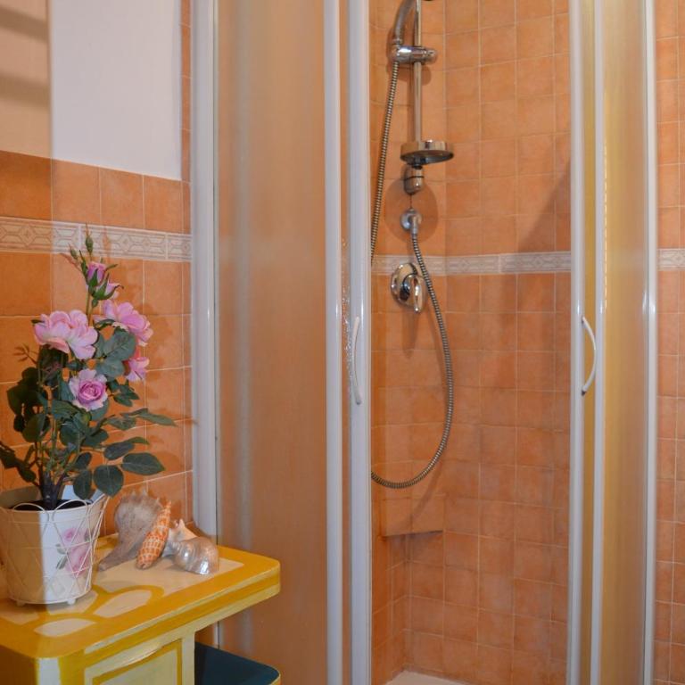 Domus Lucca - Appartamento con 2 Camere da Letto - 21