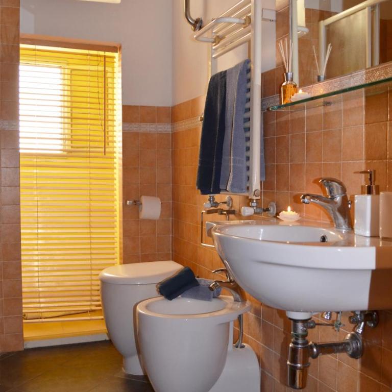 Domus Lucca - Appartamento con 2 Camere da Letto - 20