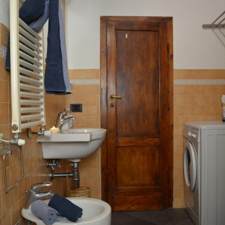 Domus Lucca - Appartamento con 2 Camere da Letto - 22