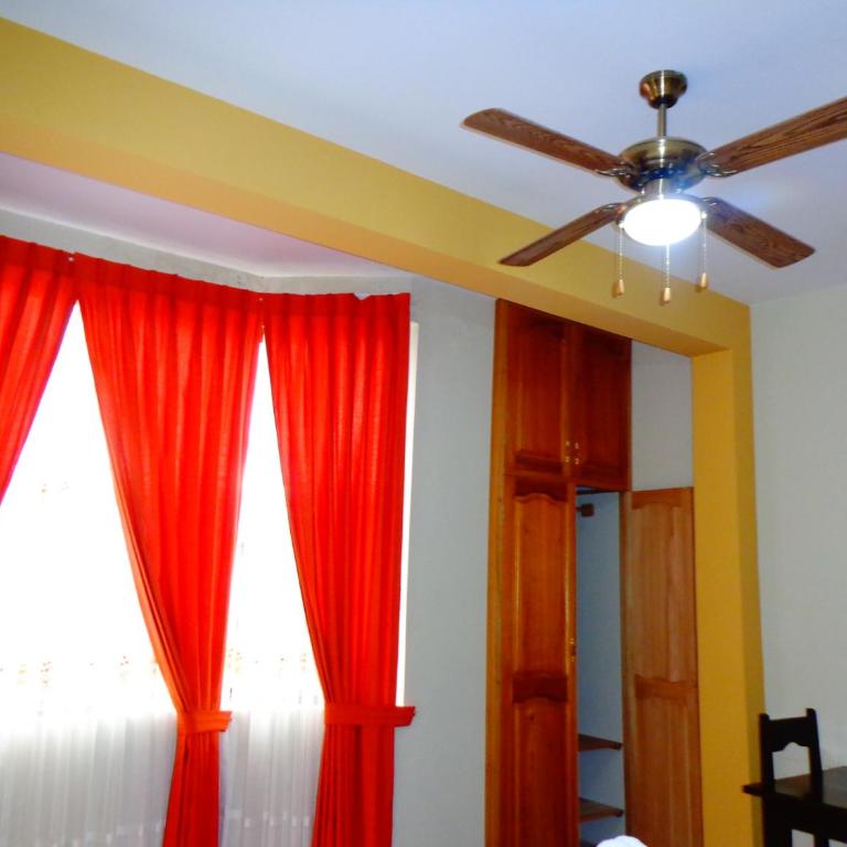 Hotel Pampa & Selva - Habitación Doble con baño privado y aire acondicionado - 3