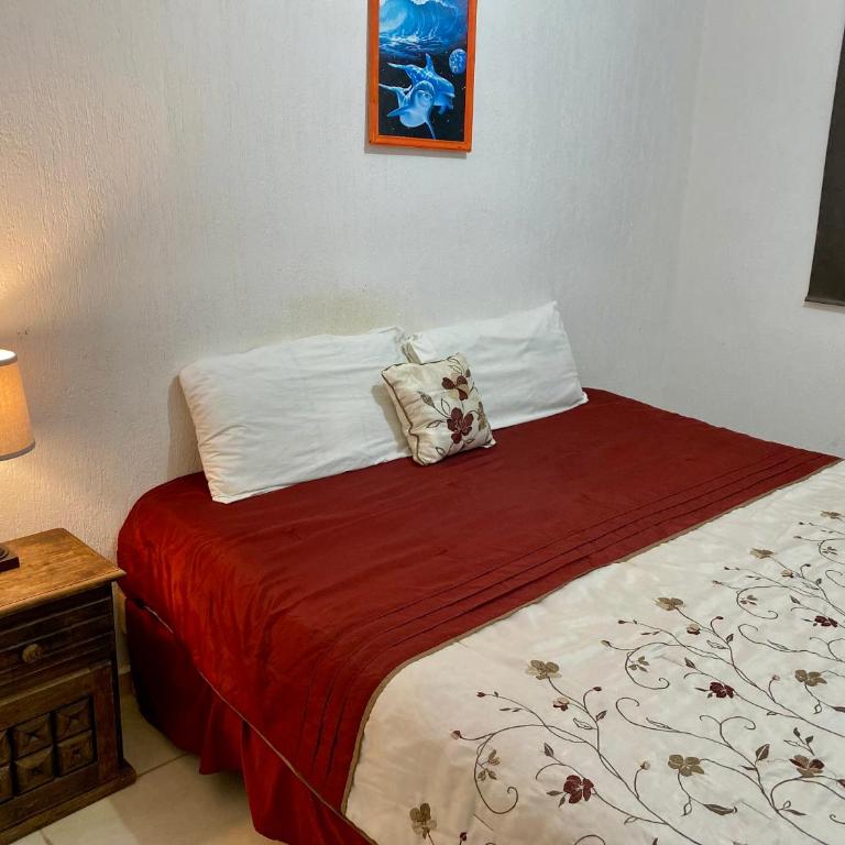 Casa nueva con 3 recamaras y a un lado de alberca - Casa de 3 dormitorios - 23