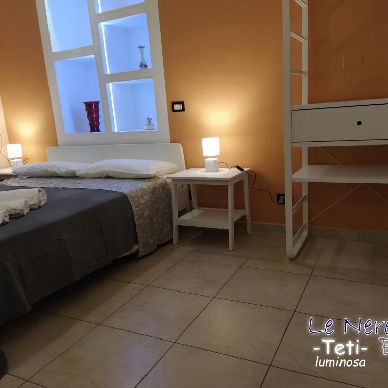 Le Nereidi b&b Acireale Centro - Camera Matrimoniale con Bagno Privato - 3