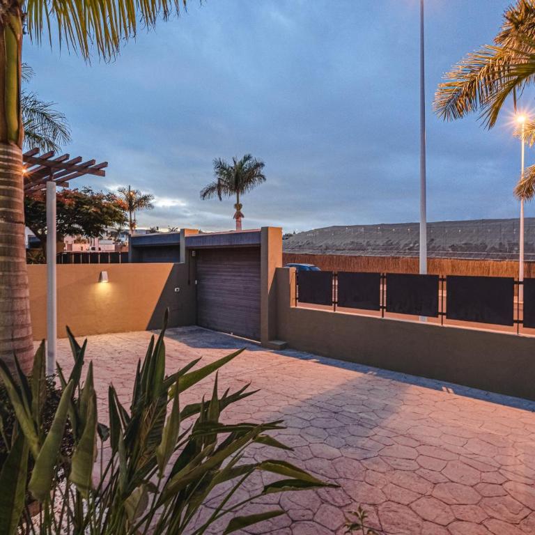 Rey Tenerife home #17, close to Siam Park - Casa de 3 dormitorios - 67