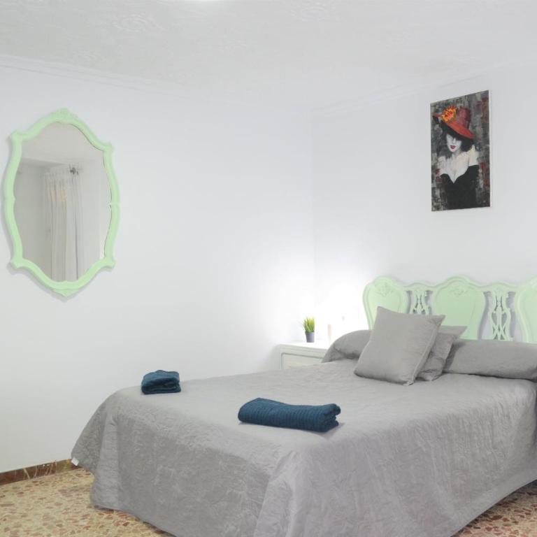 Fantastic 1 bedroom Apartment with Gallery CB6EV - Deluxe One-Bedroom Apartment with City View - 4