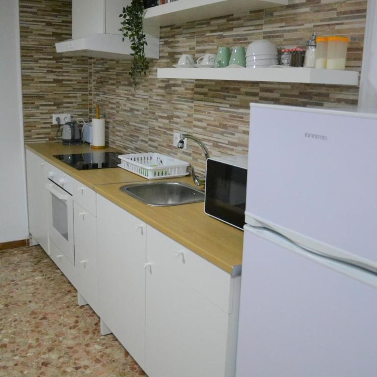 Superb 1 Bedroom Apartment with Gallery CB7EV - Standard Apartment - 7
