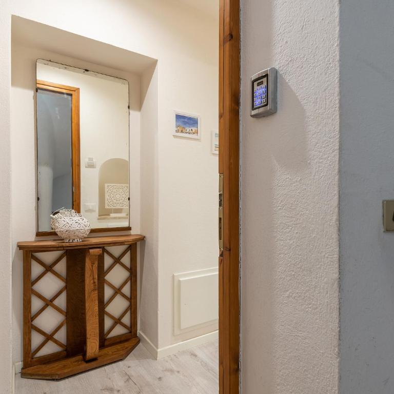 Marco's stylish home In the heart of Cagliari - Apartment - 28
