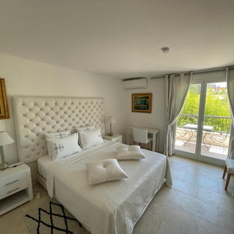 Villa Louise-Rose - Superior Apartment - 2